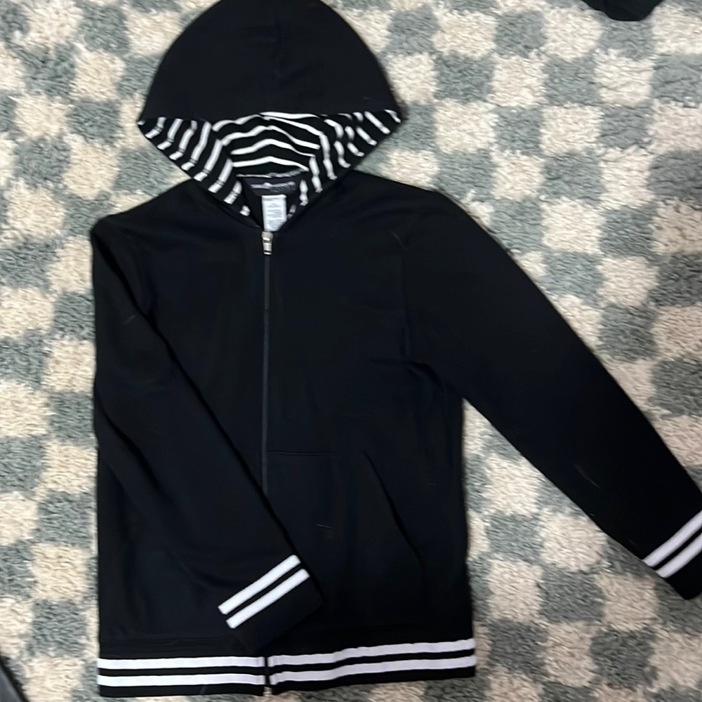 Women’s black zip up hoodie